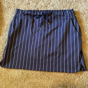 Athleta skort size 12 with pockets